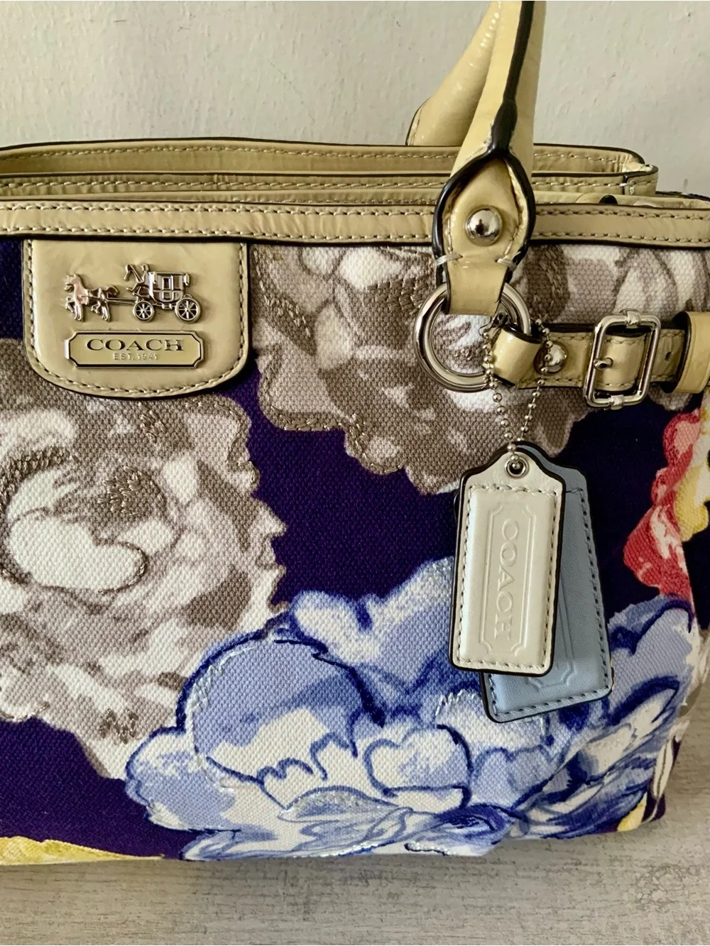 COACH MADISON MAGGIE KARA FLORAL CARRYALL FLORAL BAG - Picture 3 of 13